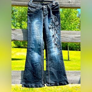 Abercrombie dark wash denim jeans.  Size 28